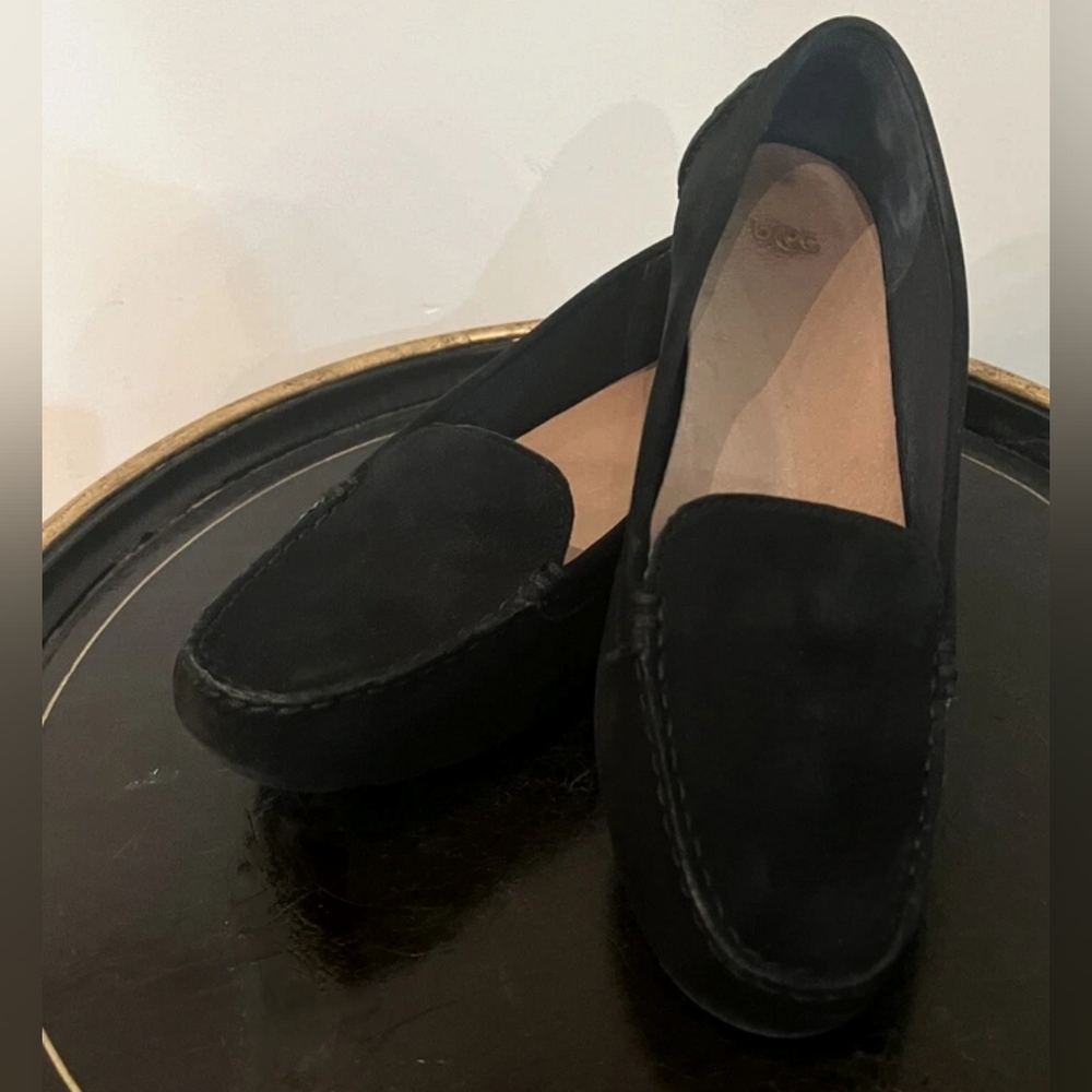 UGG Milana II Black Driver Loafers Sz 10 Suede Leather Flats